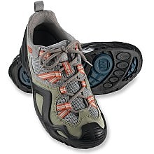 photo: Lowa AL-X 22 Lo Mesh trail shoe