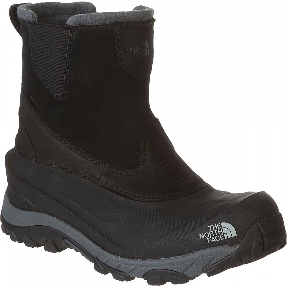 photo: The North Face Chilkat II Pull-On winter boot
