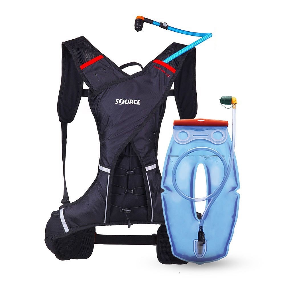 photo: Source DUNE X-Fit hydration pack