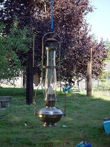 camping lantern stand