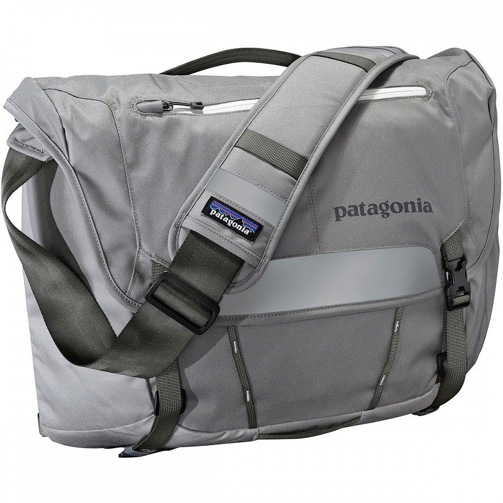 Worly　美品　Patagonia Half-Mass Bag Patagonia Half Mass Computer Messenger Bag Blue | eBay