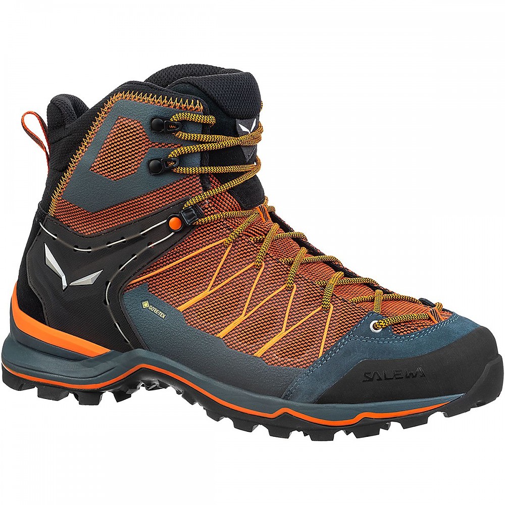 photo: Salewa Mountain Trainer Lite Mid GTX hiking boot