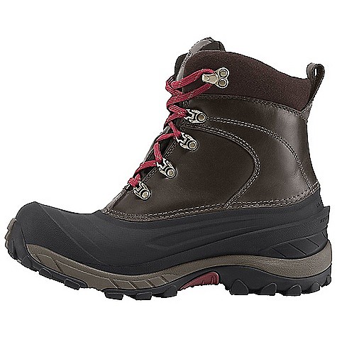 photo: The North Face Chilkat II Luxe winter boot